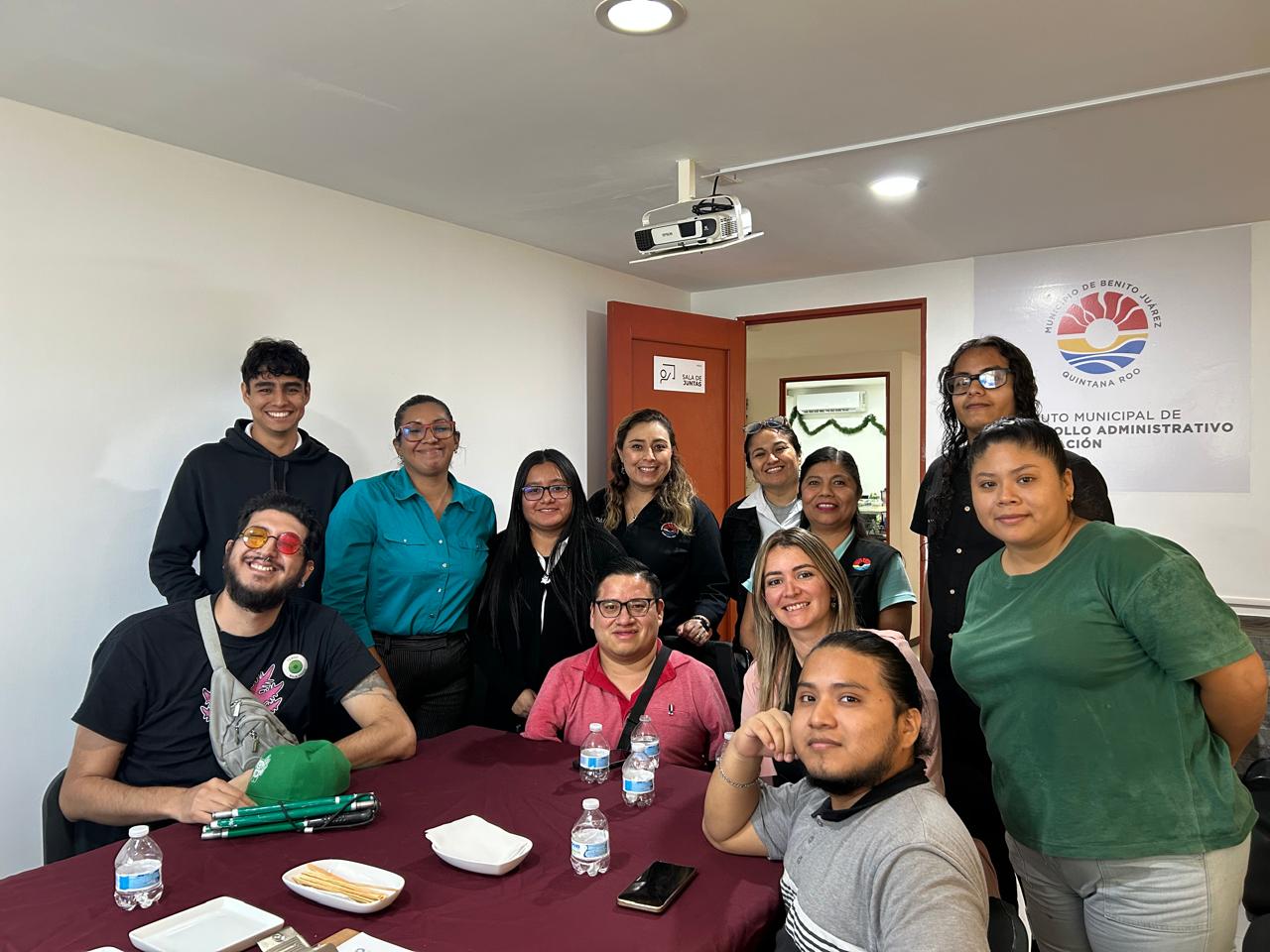 uploads/6/32/01 (2661).Jpeg